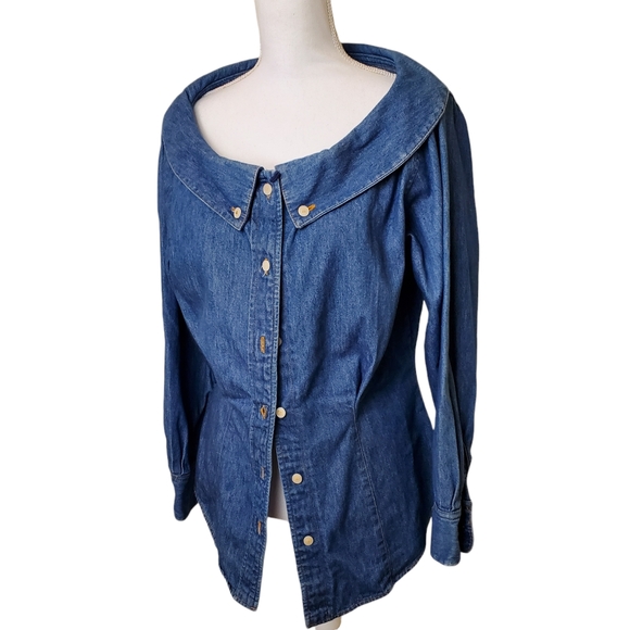 Express Tops - Express vintage long sleeve denim shirt sz 9